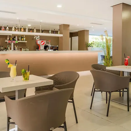 酒店 Globales Panama - Adults Only
